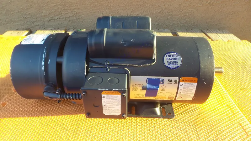 Leeson 121816.00 Brake Motor C145k17fk16a 2Hp 115V 230V 1Ph 145Tc 1218 1
