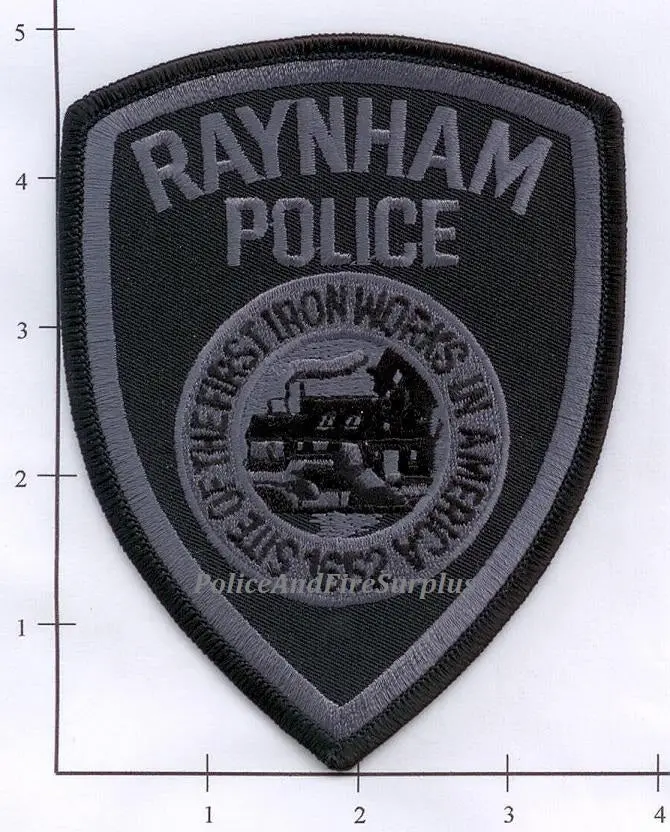 Massachusetts - Raynham Police Patch 1