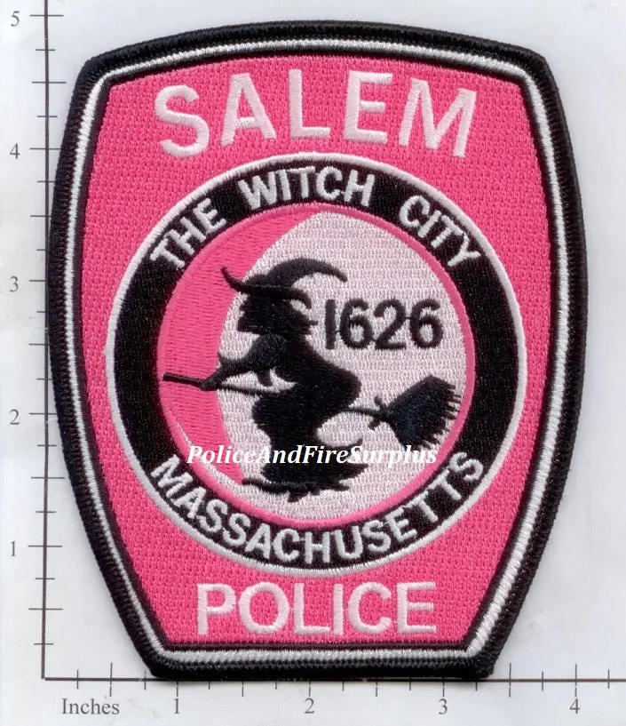 Massachusetts - Salem Police Dept Patch Breast Cancer Awareness 1