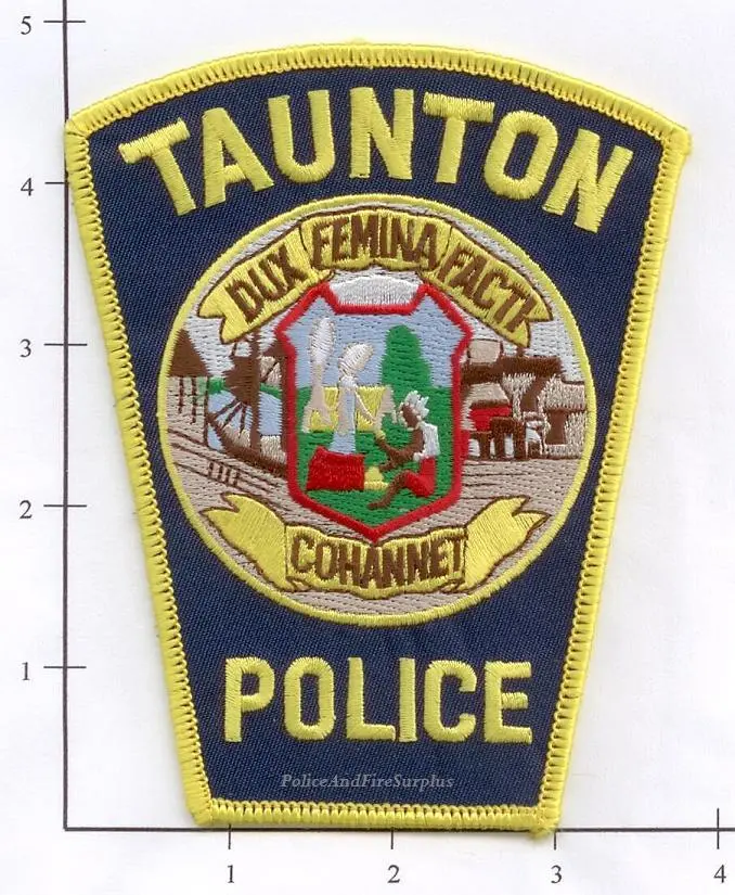 Massachusetts - Taunton Police Dept Patch V1 1