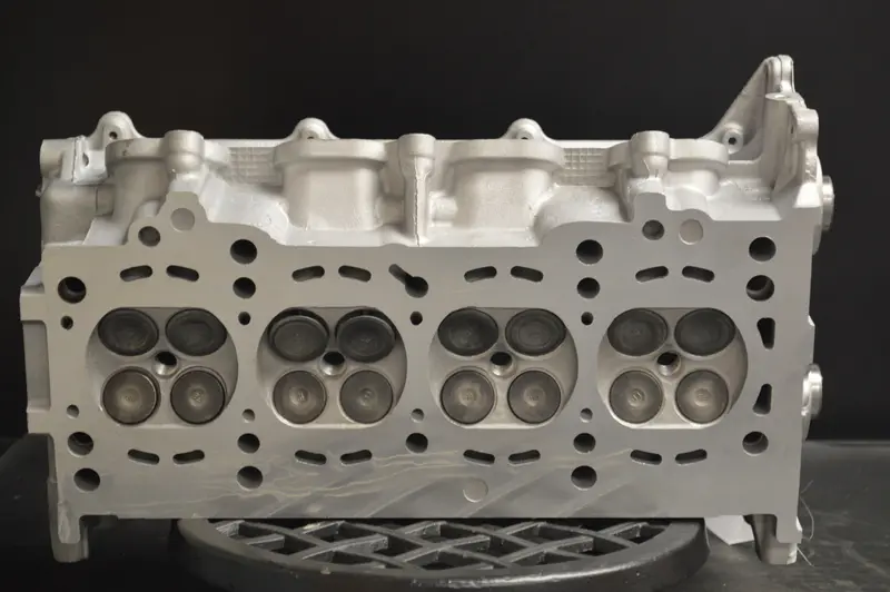 Mazda Protege 626 2.0L Fs9 Cylinder Head, Year:00-03 2