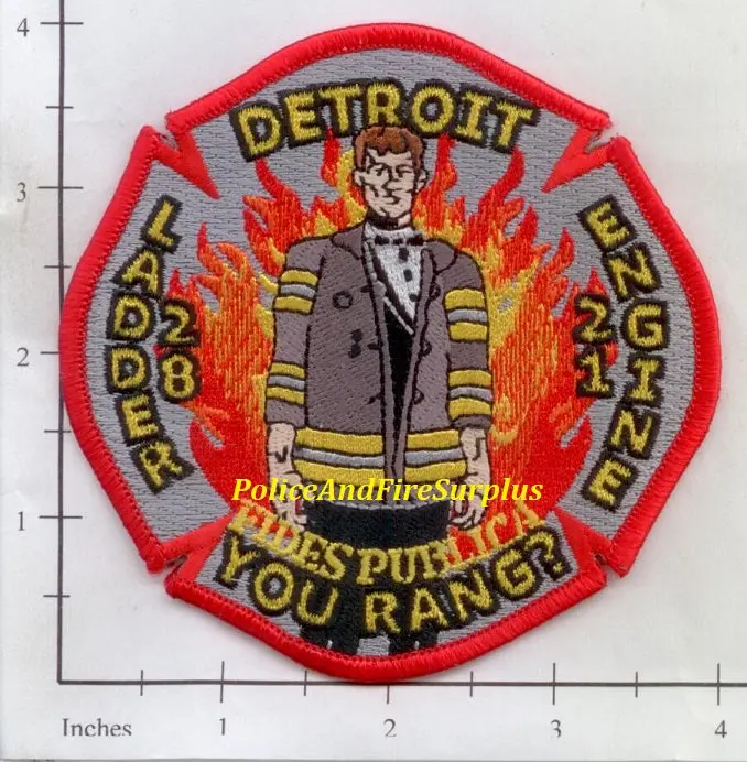 Michigan - Detroit Engine 21 Ladder 28 Fire Dept Patch 1