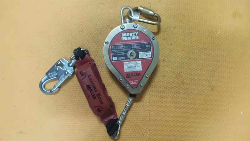 Miller Rl20g-Z7le/20Ft Mightylite Self-Retracting Lifeline 20Ft Srl 1