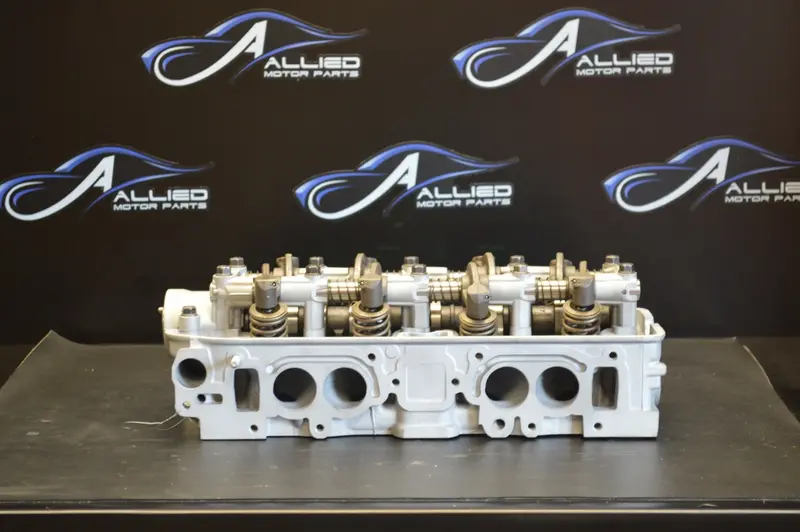 Mitsubishi Cylinder Head 2.4L 2350Cc L4 64 - No Jet Valves - Hyd Valves - Roller, Year:87-92 1