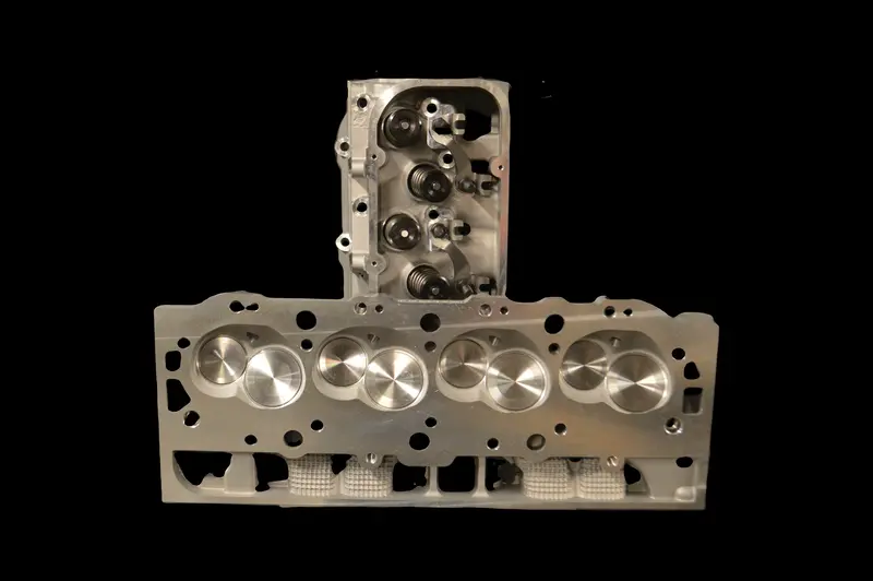 New Chevy Cylinder Head 454Ci 7.4L V8 Pair - Aluminum, Year:69-95 1