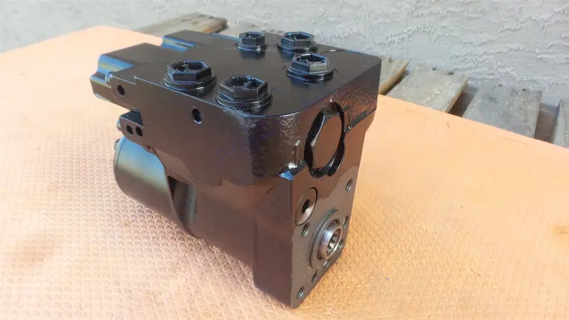 New Holland 90347743 Steering Valve T8.320 Tractor 11253017 T8.325 T8. 1