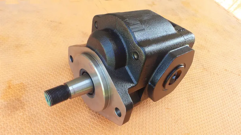 New Holland 90433852 Hydraulic Motor 48189277 47923175 Tractor Steiger 1
