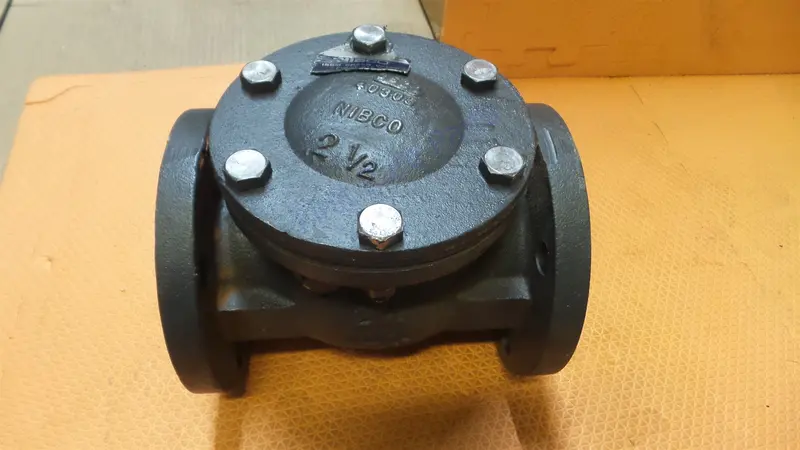 Nibco Nhe300e Swing Check Valve F-918-B 2-1/2" Flanged F918b Steam 2.5 1