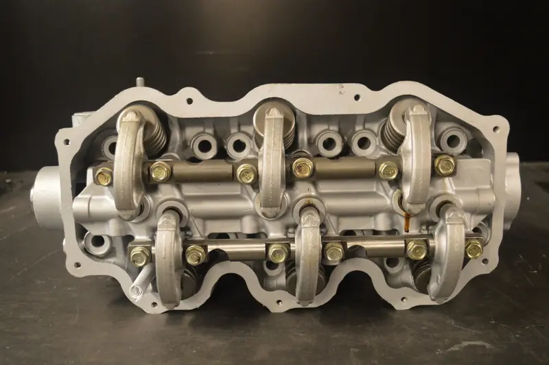 Nissan Cylinder Head - Right 3.0L - 2960Cc - V6 - Sohc - Vg30 - R85e, Year:93-98 1