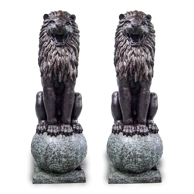 Pair Of Lions On Spheres 1