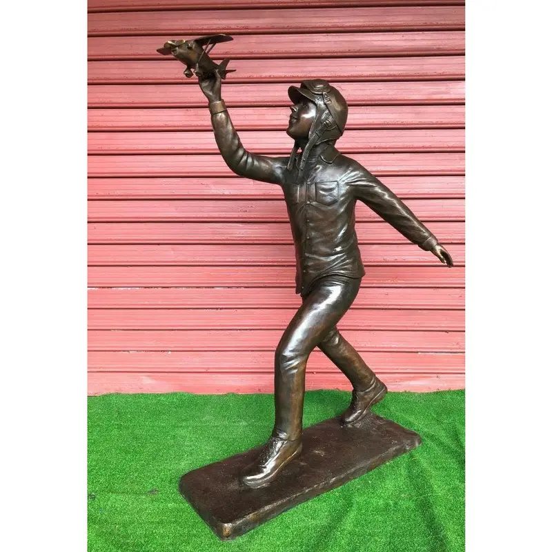 Pilot Dreams Bronze Statue 1