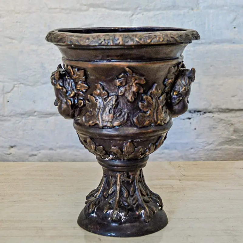 Planter Urn With Cherub Faces 1