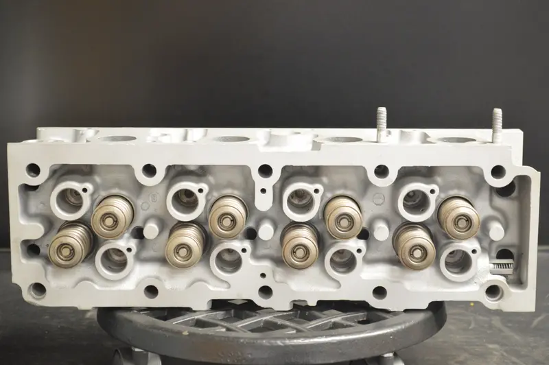 Pontiac Cylinder Head Brazillian Engine 2.0L 122Ci L4 No Cam Box - 851, Year:88-95 1