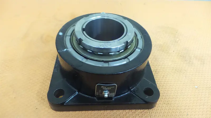 Rexnord Mf9215 Spherical Roller Bearing Rex Flange Block Mount 2-15/16 1