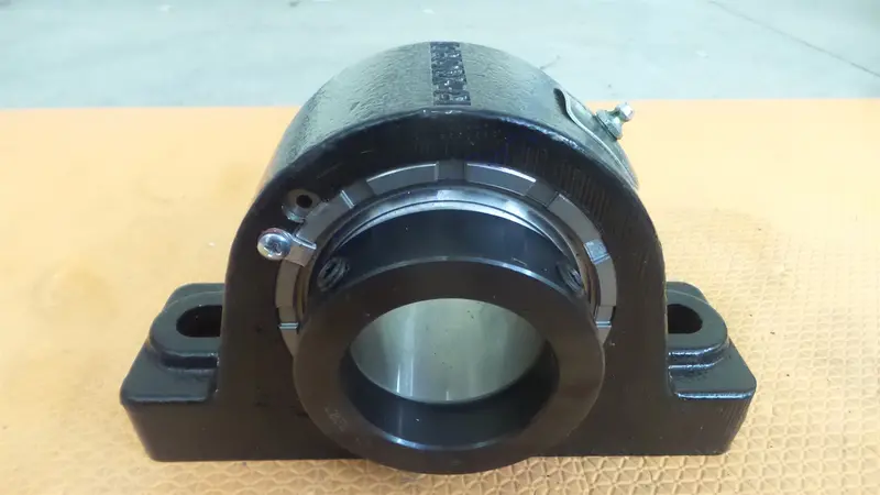 Rexnord Za3207 Pillow Block Bearing Mounted 2-7/16" Spherical Rex Roll 1
