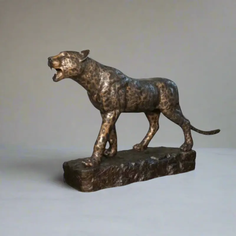 Roaring Cheetah Statue On Base 1
