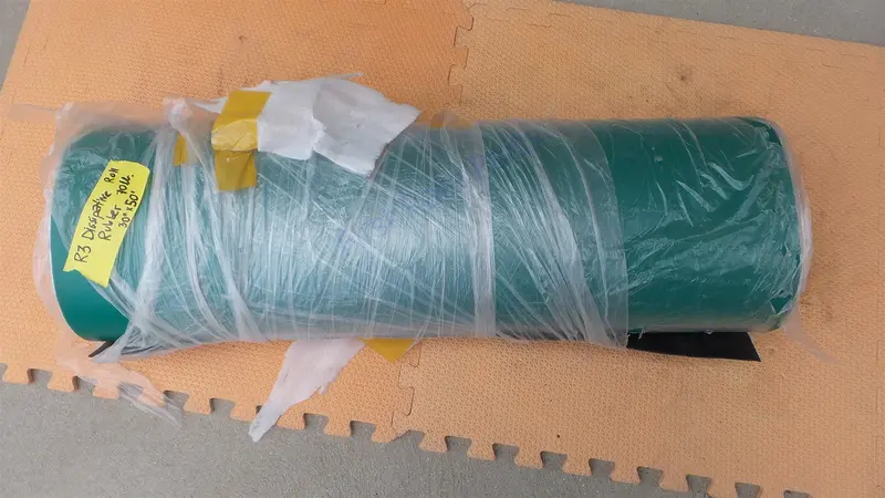 Scs 770082 R3 Dissipative Rubber Worksurface Mat Roll 30"X50' Green 1