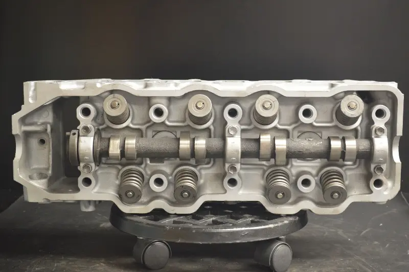Toyota Cylinder Head 2.4L - 2367Cc - L4 - 22Re, Year:82-84 1