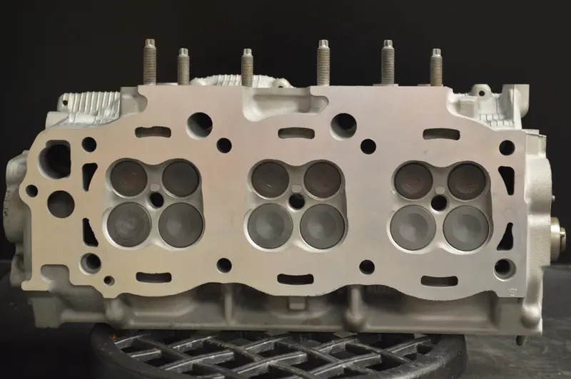 Toyota Cylinder Head 3.0L - 2958Cc - V6 - Dohc 24V 3Vzfe - Right, Year:92-93 2