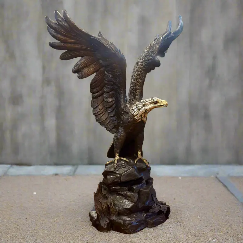 Watchful Eagle Bronze Statue 1