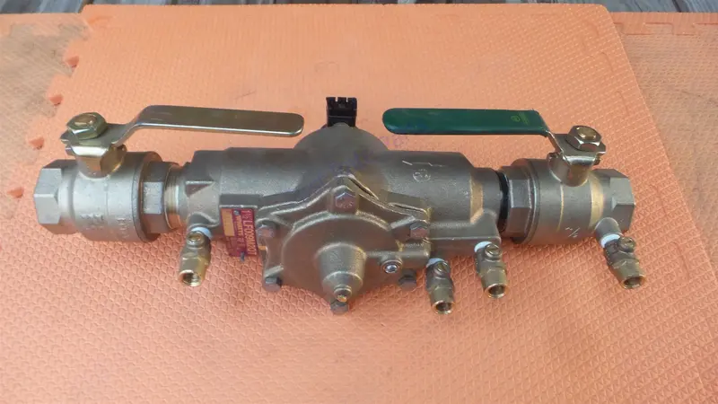 Watts Lf009m2-Qt 1 1/2 Reduced Pressure Zone Valve 1-1/2 Rpz Backflow 1