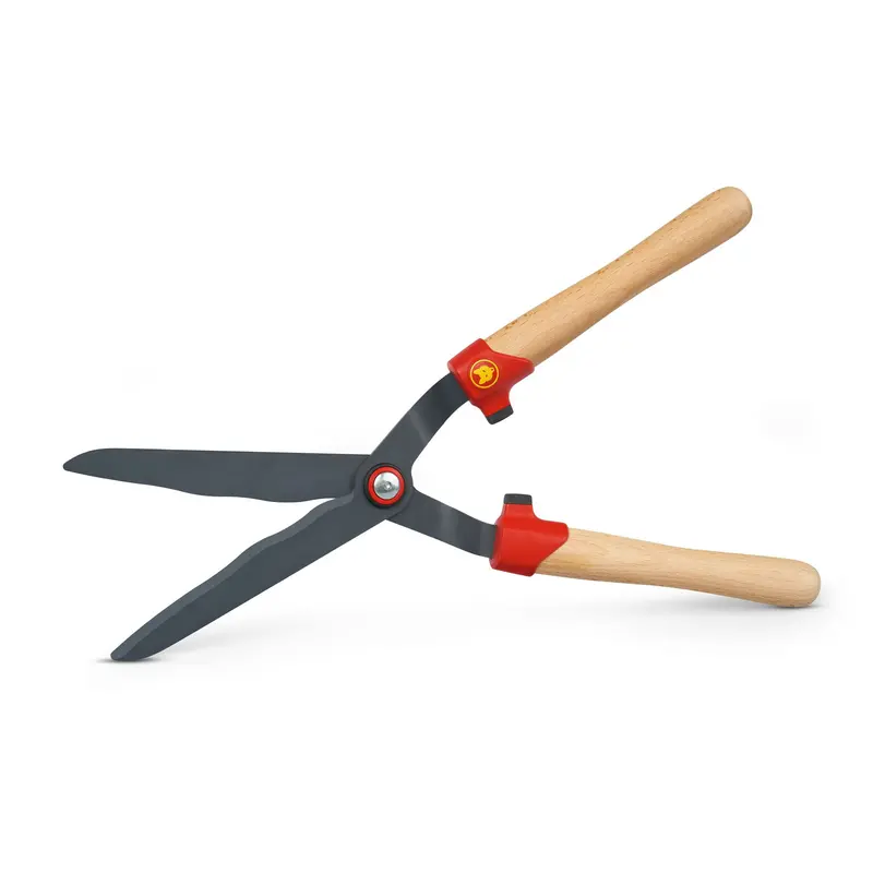 Wolf-Garten Hs-Ww Wood Handle Waved Hedge Shears - Cut Away Those Unwanted Twigs And Over Grown Leaves On Your Hedges. 1